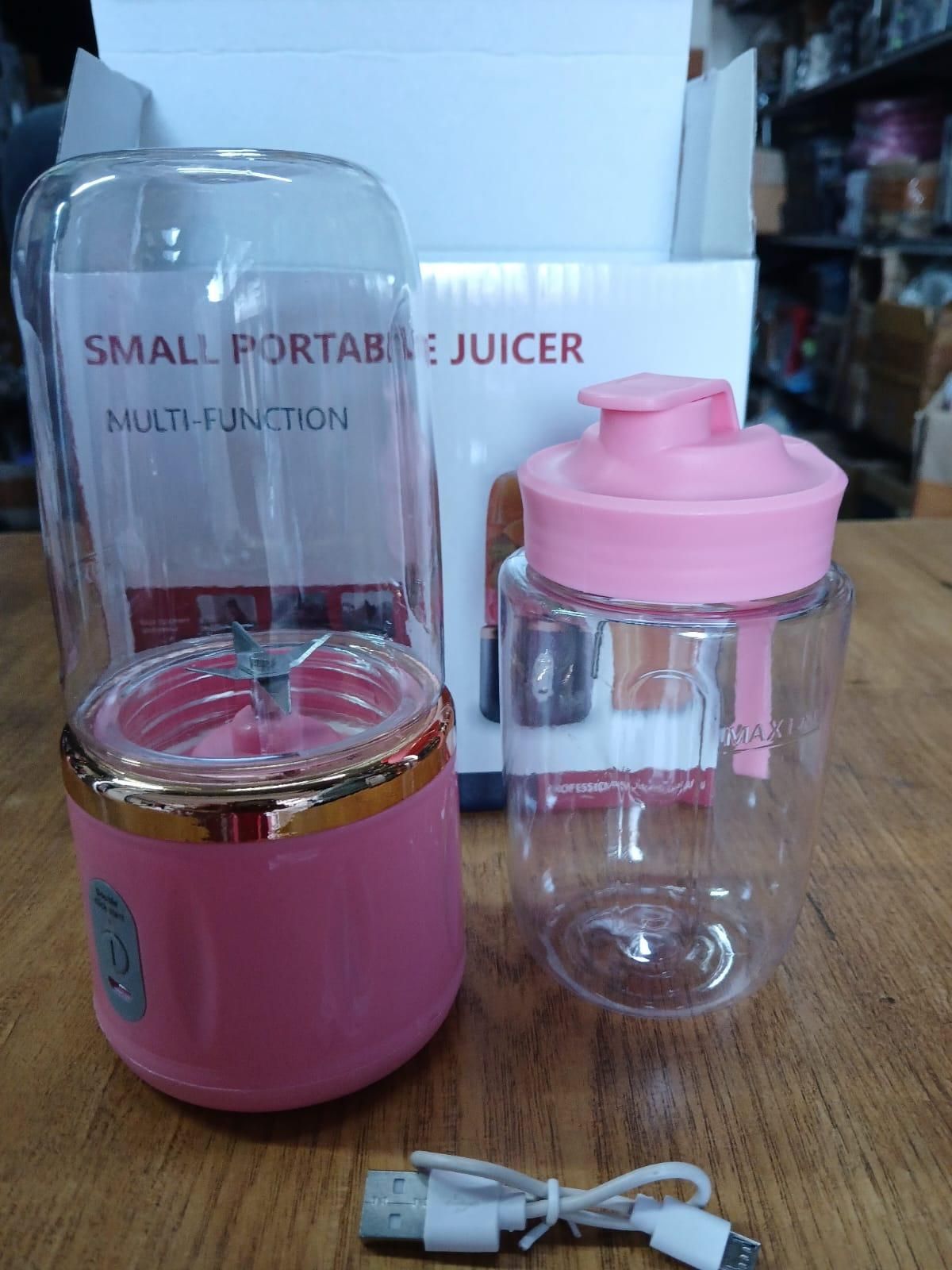 🍹 Small Portable Juicer – Blend Fresh, Live Fresh! 🌿💪